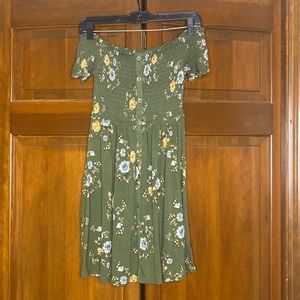 Floral Off-Shoulder Green Dress